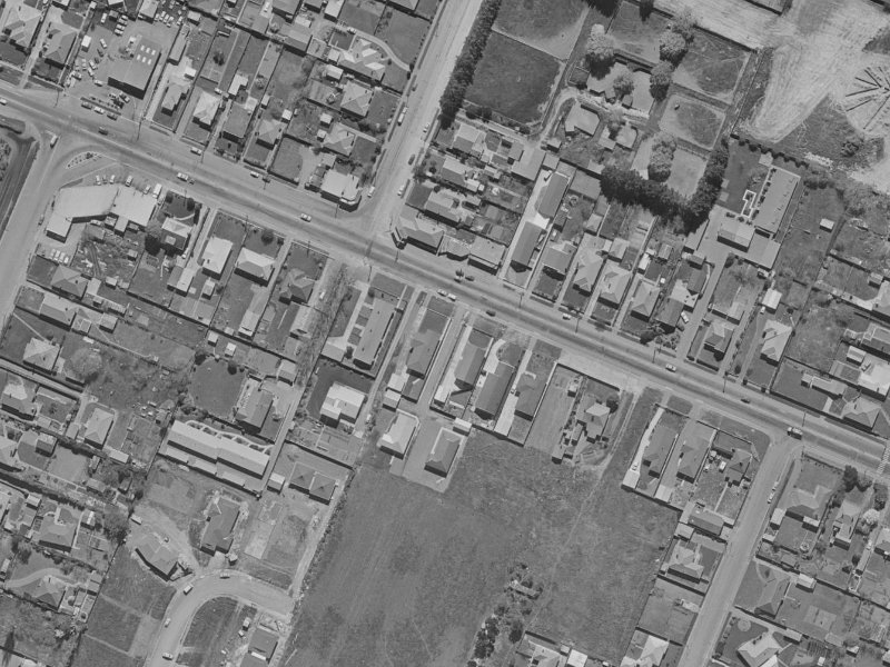 147 Yaldhurst Road from the air, 1970-1974