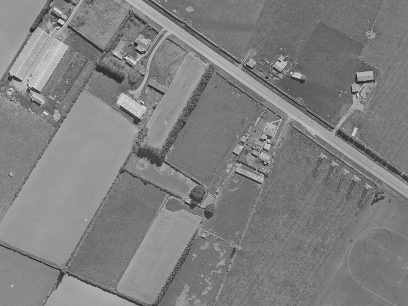 5 Mary Carpenter Avenue from the air, 1970-1974