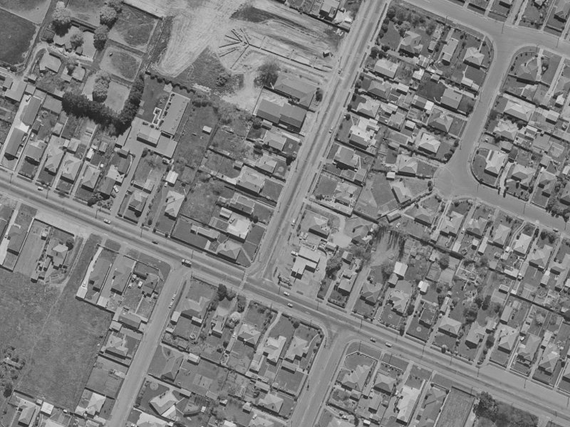 5 Avonhead Road from the air, 1970-1974