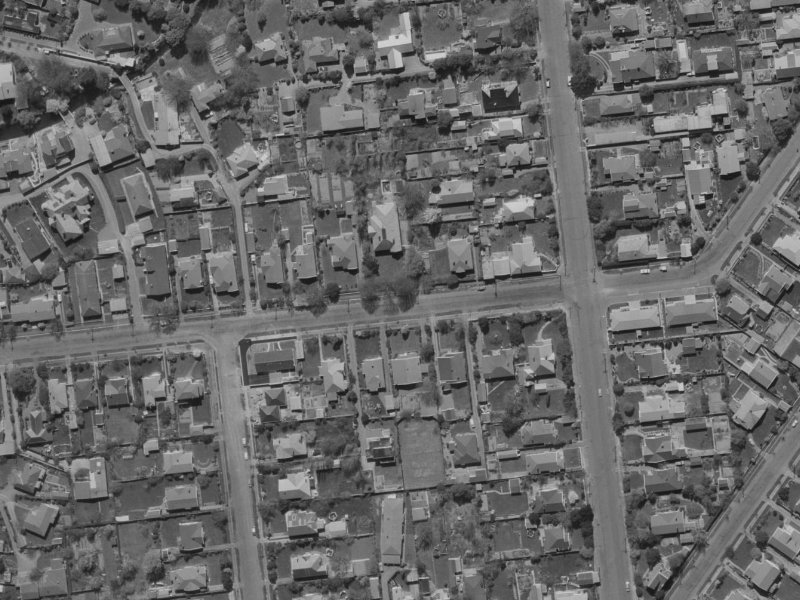 78 Hinau Street from the air, 1970-1974