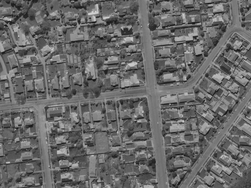 73 Hinau Street from the air, 1970-1974