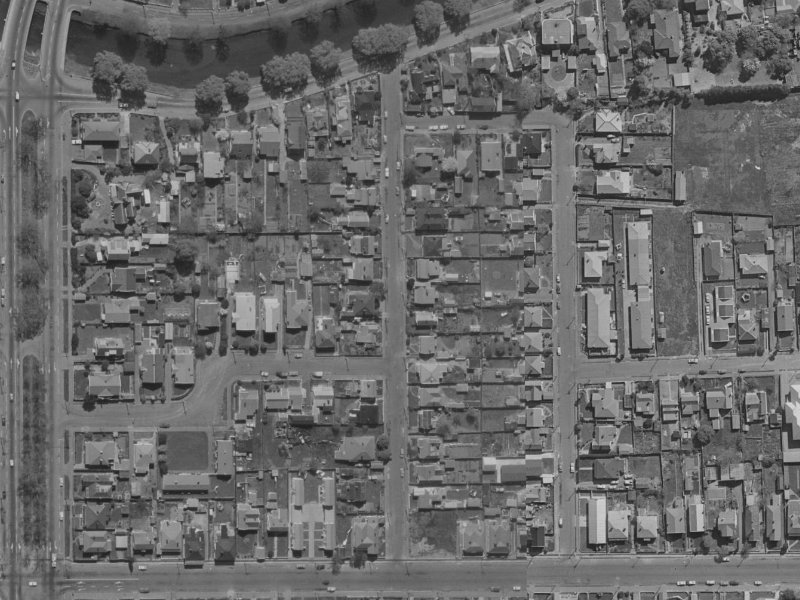 Hanmer Street from the air, 1970-1974