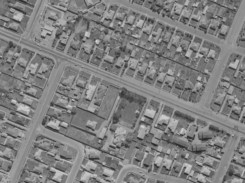 111B Yaldhurst Road from the air, 1970-1974