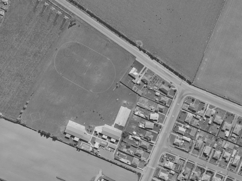 Gilberthorpes Road from the air, 1970-1974