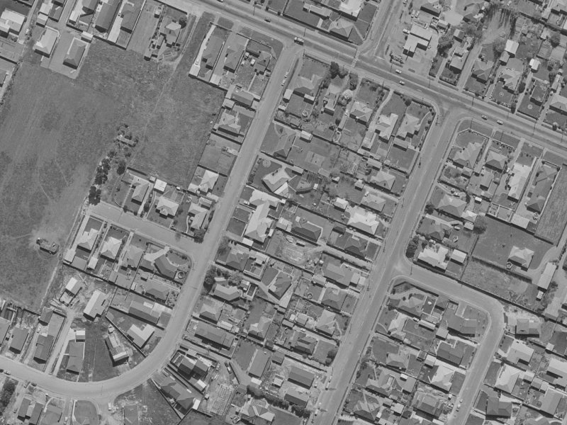 10A Middlepark Road from the air, 1970-1974