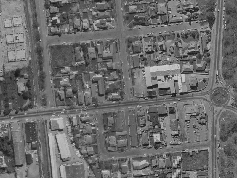 3 Darvel Street from the air, 1970-1974