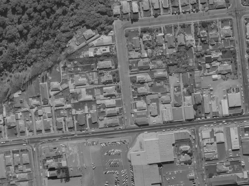 5 Kauri Street from the air, 1970-1974