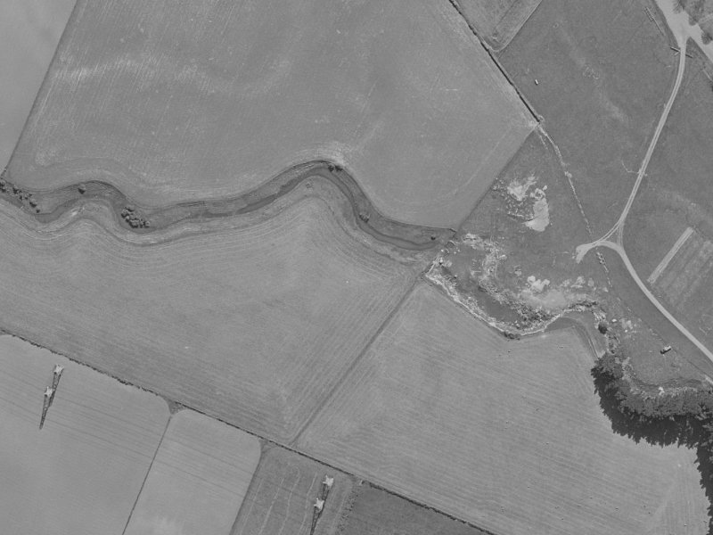 19 Miromiro Street from the air, 1970-1974