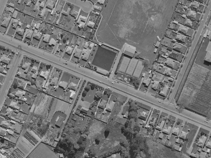 1 Octavius Lane from the air, 1970-1974