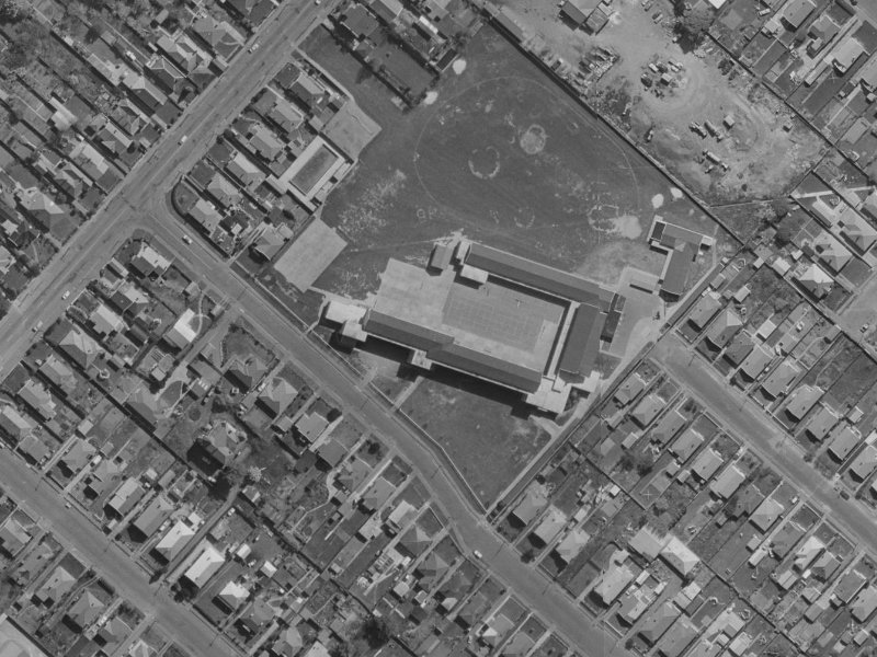 7 McLean Street from the air, 1970-1974