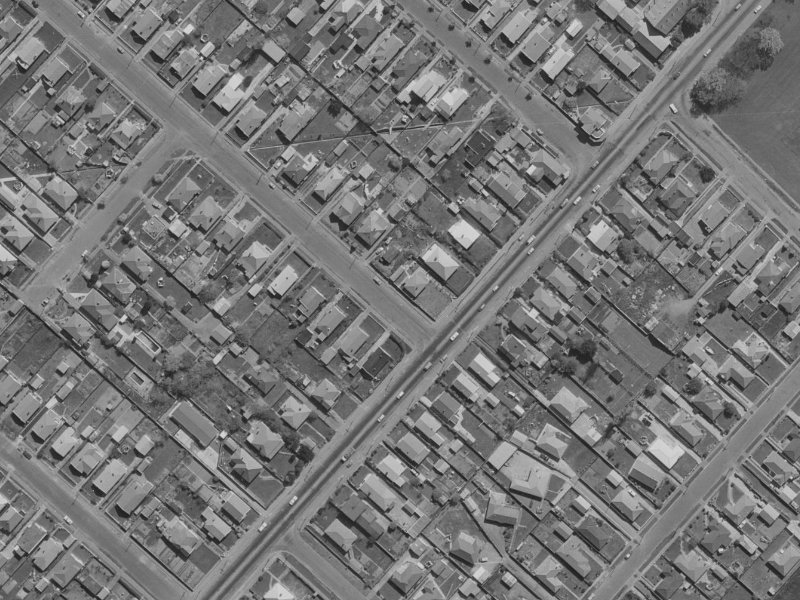 87 Wyon Street from the air, 1970-1974