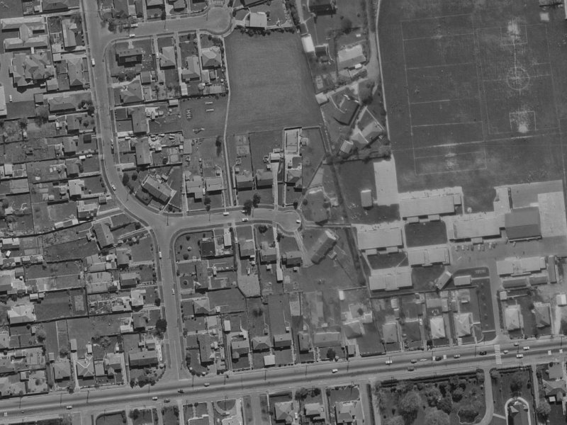 10 Karamu Street from the air, 1970-1974