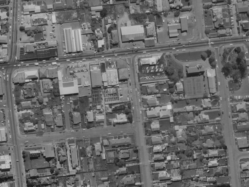 89 Picton Avenue from the air, 1970-1974