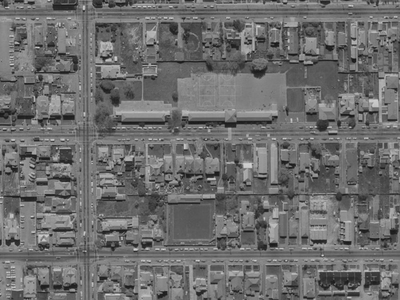 320 Gloucester Street from the air, 1970-1974