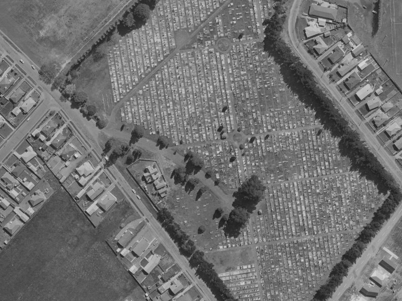 31 Butterfield Avenue from the air, 1970-1974