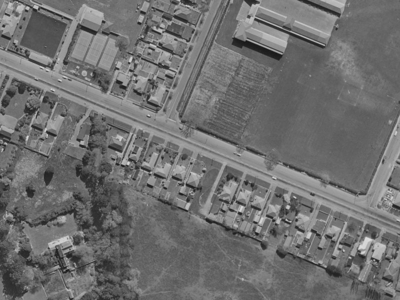 55 Yaldhurst Road from the air, 1970-1974