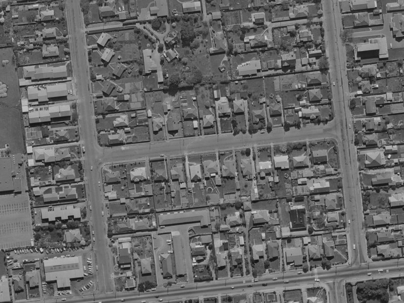16 Rudleigh Avenue from the air, 1970-1974