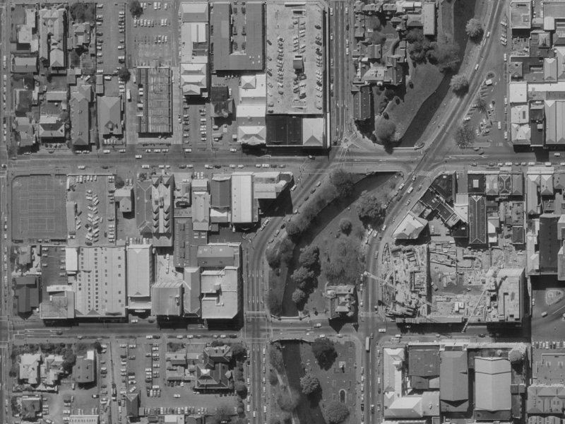 141-151 Cambridge Terrace from the air, 1970-1974