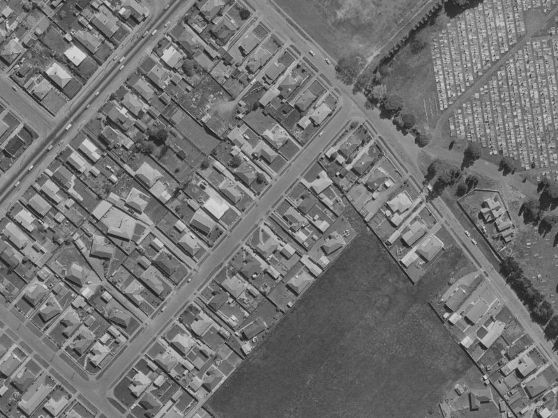 28 Pauline Street from the air, 1970-1974