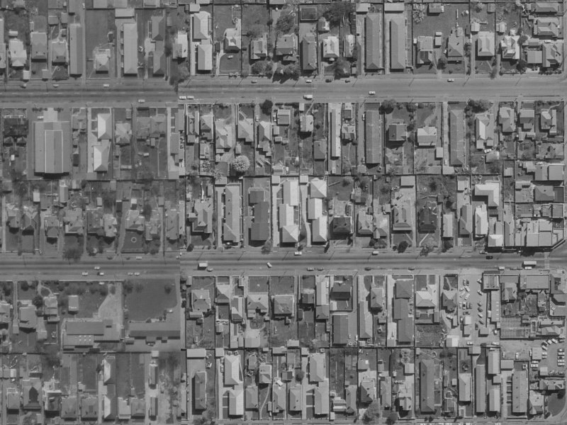 4/355 Worcester Street from the air, 1970-1974