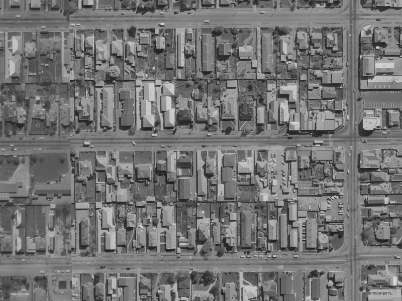 2/360 Worcester Street from the air, 1970-1974