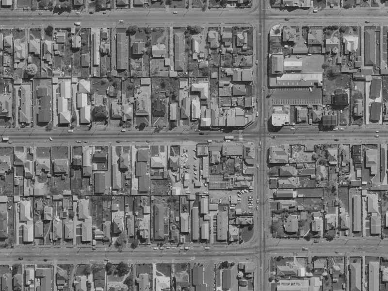 3/376 Worcester Street from the air, 1970-1974