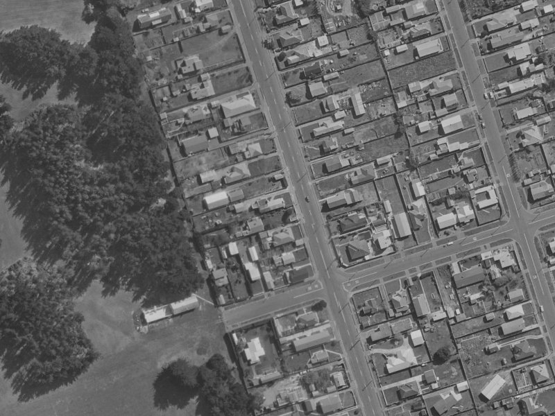 Estuary Road from the air, 1970-1974