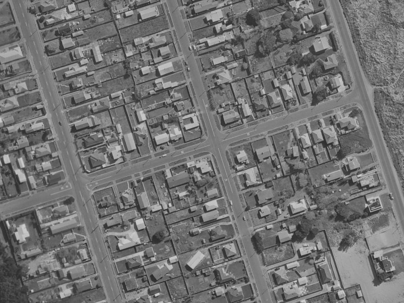 31 Jellicoe Street from the air, 1970-1974
