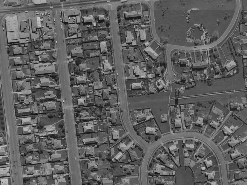 Paeroa Street from the air, 1970-1974