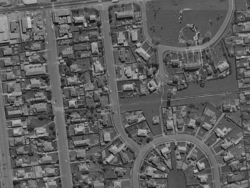 8A Paeroa Street from the air, 1970-1974