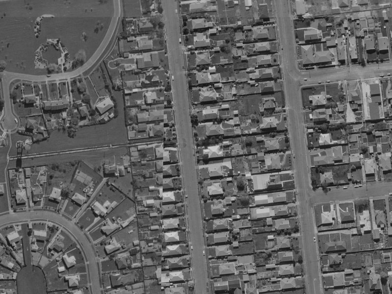 98 Rattray Street from the air, 1970-1974