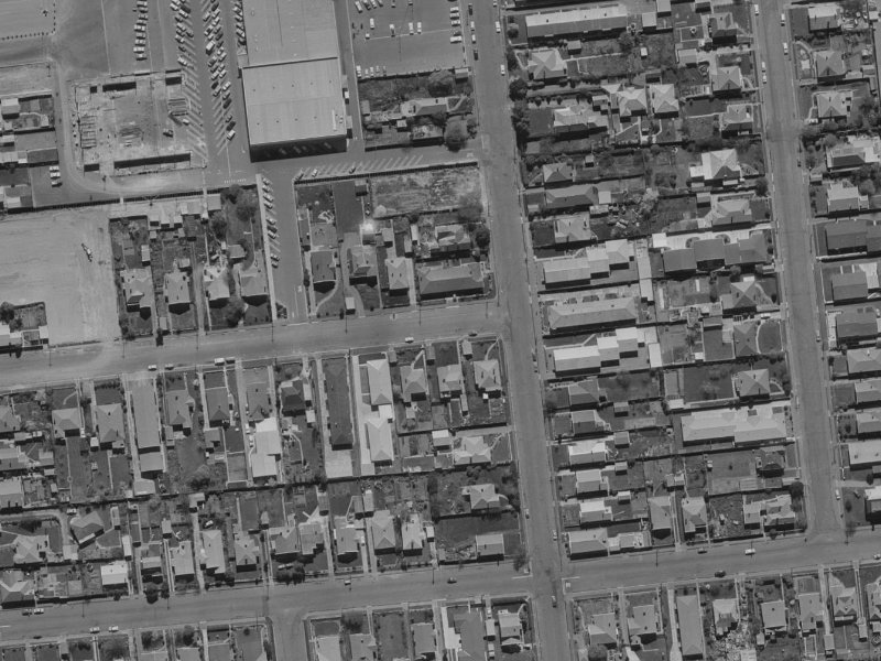 3 Maxwell Street from the air, 1970-1974