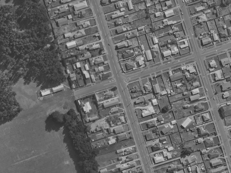 291 Estuary Road from the air, 1970-1974