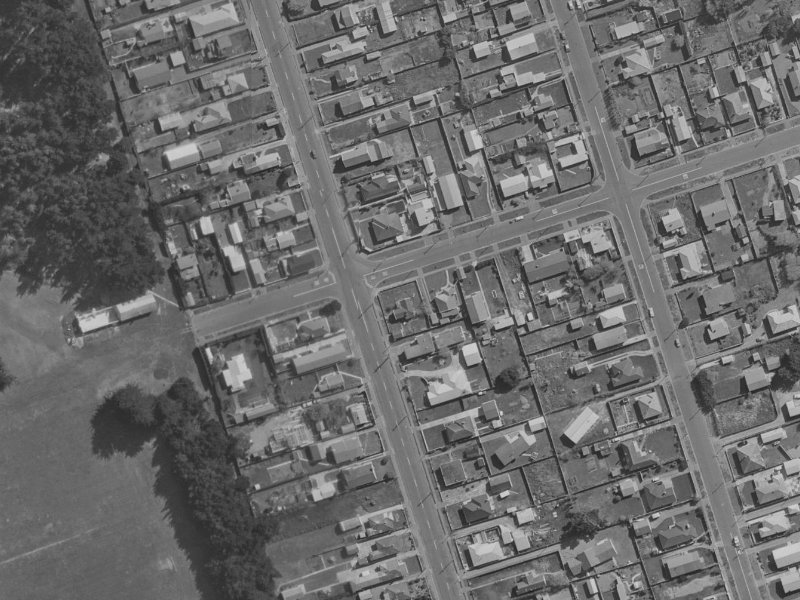 297 Estuary Road from the air, 1970-1974