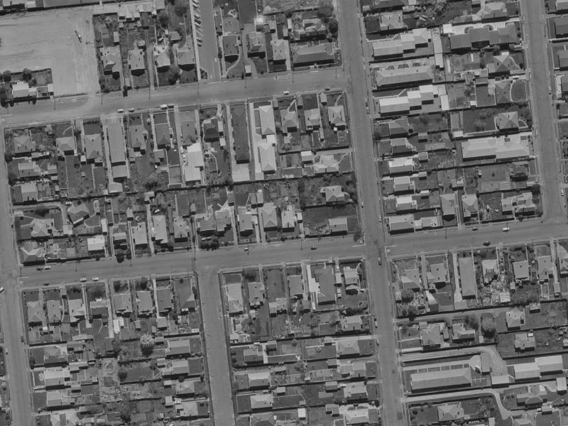58 Peverel Street from the air, 1970-1974
