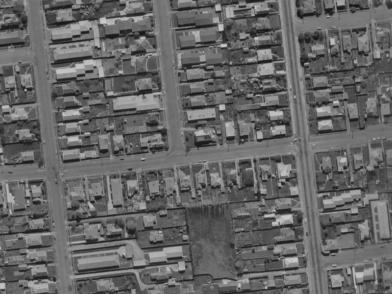 36 Peverel Street from the air, 1970-1974