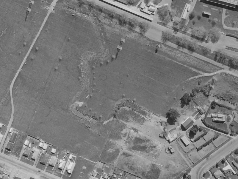 Showgate Avenue from the air, 1970-1974