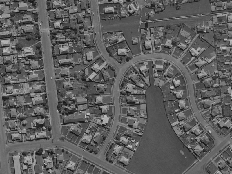 32 Piko Crescent from the air, 1970-1974