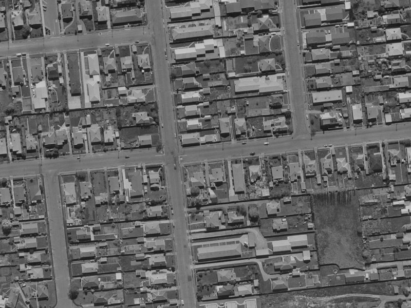 47 Peverel Street from the air, 1970-1974