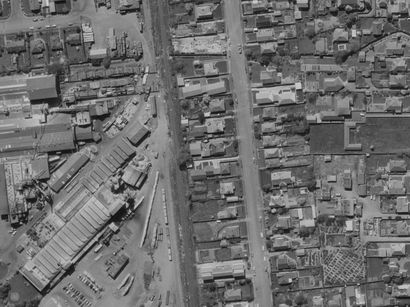 4/43 Brockworth Place from the air, 1970-1974