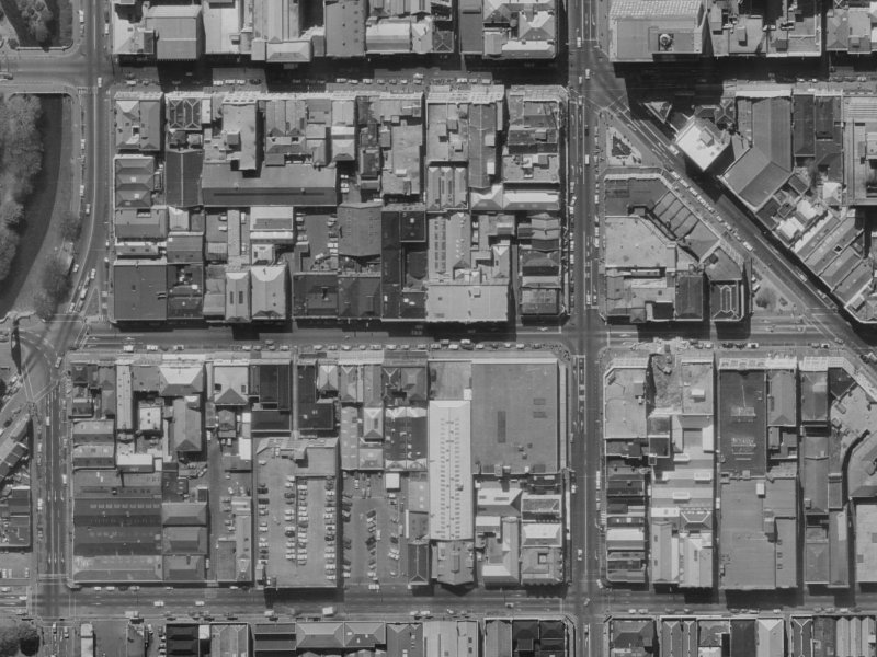 109-111 Cashel Street from the air, 1970-1974