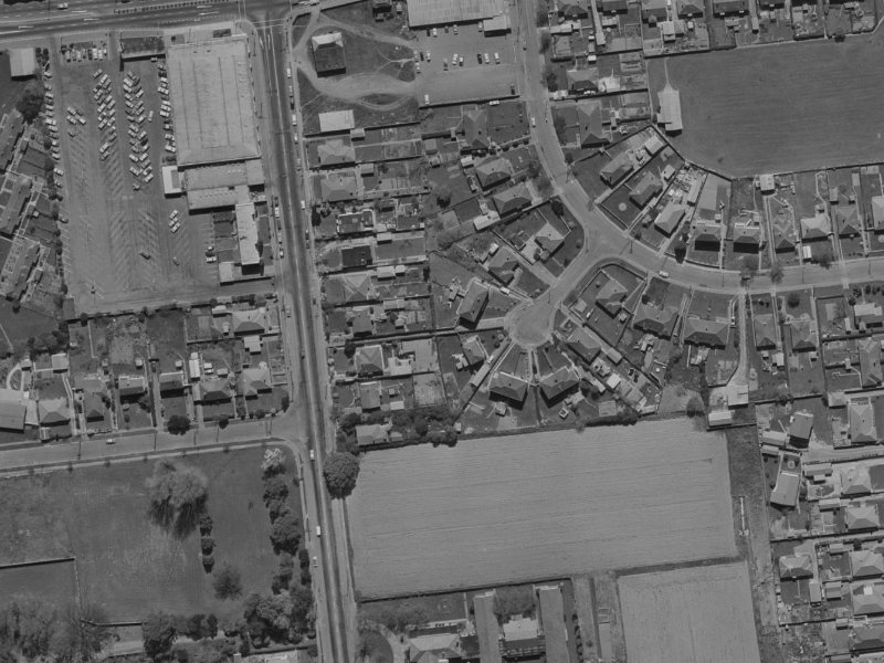 10 Tiora Place from the air, 1970-1974