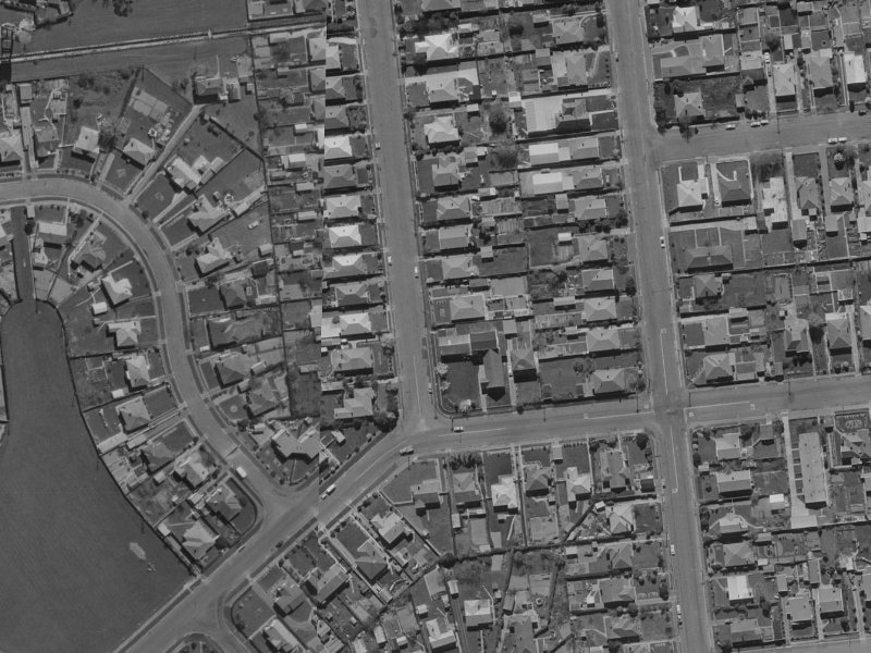 80 Rattray Street from the air, 1970-1974