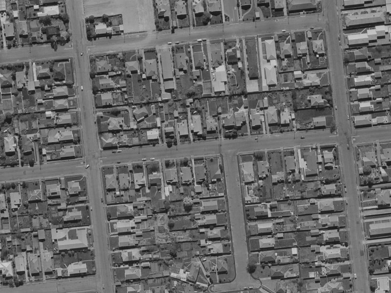 67 Peverel Street from the air, 1970-1974