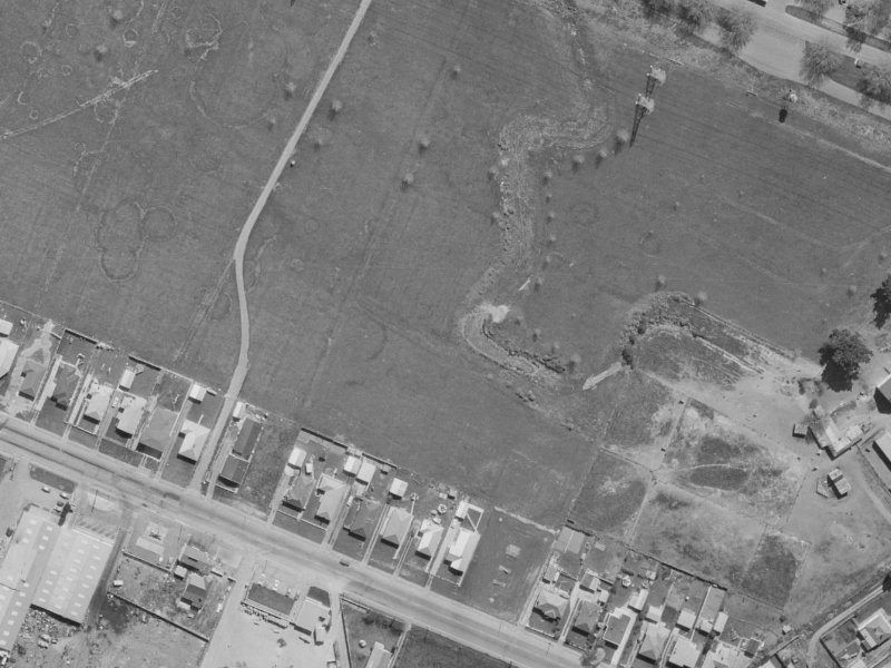 35 Showgate Avenue from the air, 1970-1974
