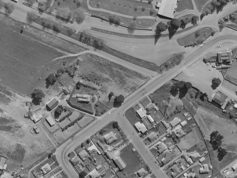 109 Racecourse Road from the air, 1970-1974