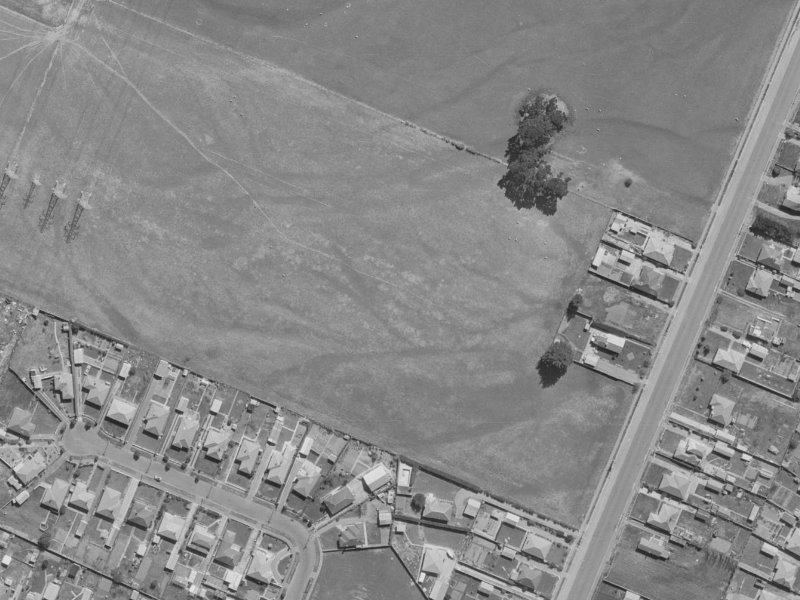 12 Kaniere Avenue from the air, 1970-1974