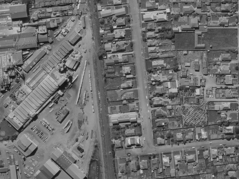 32 Brockworth Place from the air, 1970-1974