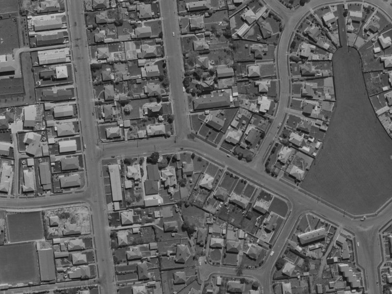 158A Peverel Street from the air, 1970-1974