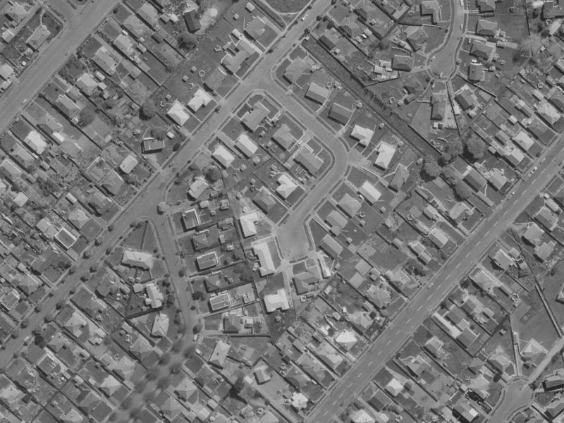 10 Rasen Place from the air, 1970-1974